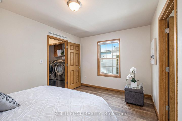 Photo 16 at 65 Vanier Road, Nepean (Industrial Park), Ottawa