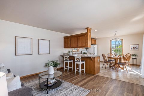 Photo 6 at 65 Vanier Road, Nepean (Industrial Park), Ottawa