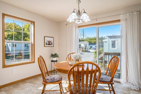 Photo 7 at 65 Vanier Road, Nepean (Industrial Park), Ottawa