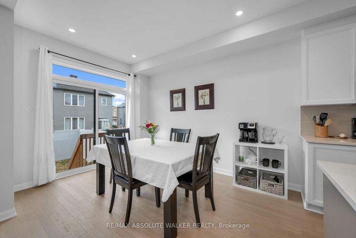 Photo 11 at 21 Fossa Terrace N, Nepean (Half Moon Bay), Ottawa