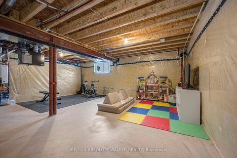 Photo 26 at 21 Fossa Terrace N, Nepean (Half Moon Bay), Ottawa