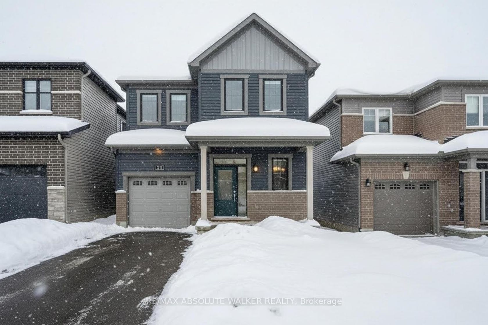 21 Fossa Terrace N, Nepean (Half Moon Bay), Ottawa 
