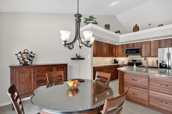 Photo 22 at 26 Settlers Ridge Way, Nepean (Longfields), Ottawa