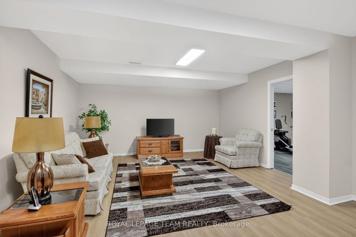 Photo 34 at 26 Settlers Ridge Way, Nepean (Longfields), Ottawa