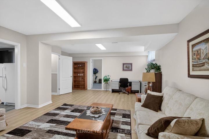 Photo 35 at 26 Settlers Ridge Way, Nepean (Longfields), Ottawa