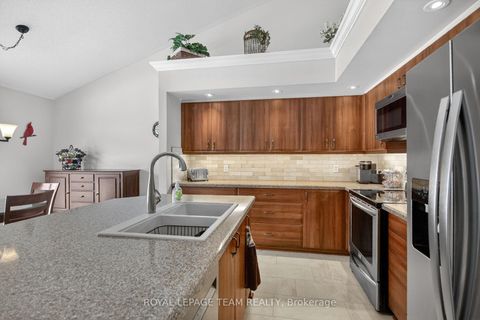 Photo 16 at 26 Settlers Ridge Way, Nepean (Longfields), Ottawa