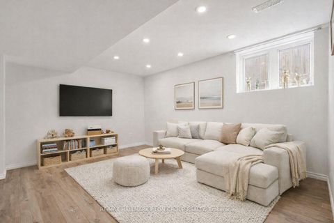 Photo 17 at 845 Contour Street, Mer Bleue/Bradley Estates/Anderson Park, Orleans