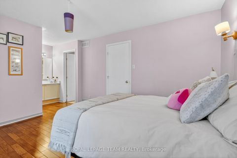 Photo 26 at 48 JACKMAN Terrace, Katimavik, Kanata