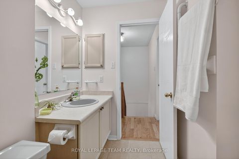 Photo 31 at 48 JACKMAN Terrace, Katimavik, Kanata