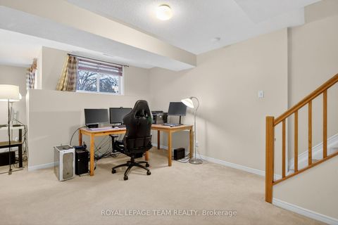 Photo 39 at 48 JACKMAN Terrace, Katimavik, Kanata