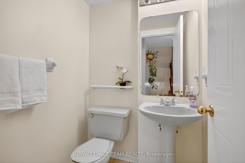 Photo 44 at 48 JACKMAN Terrace, Katimavik, Kanata