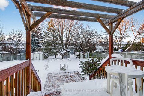 Photo 45 at 48 JACKMAN Terrace, Katimavik, Kanata