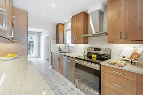 Photo 9 at 49 Vesta Street, Nepean (Cedargrove/Fraserdale), Ottawa