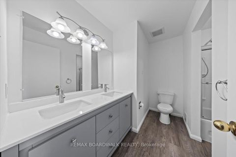 Photo 33 at 1513 Thurlow Street, Fallingbrook/Ridgemount, Orleans