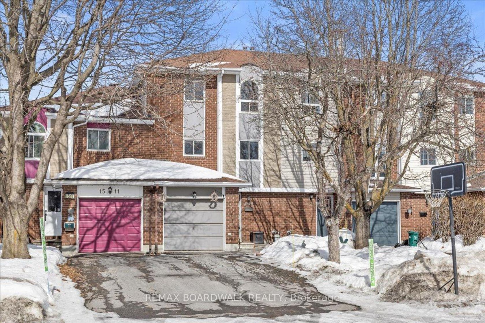 1513 Thurlow Street, Fallingbrook/Ridgemount, Orleans 2