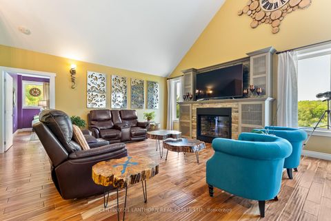 Photo 12 at 32 Forest Breeze Lane, Rideau Lakes (South Crosby) Twp, Rideau Lakes