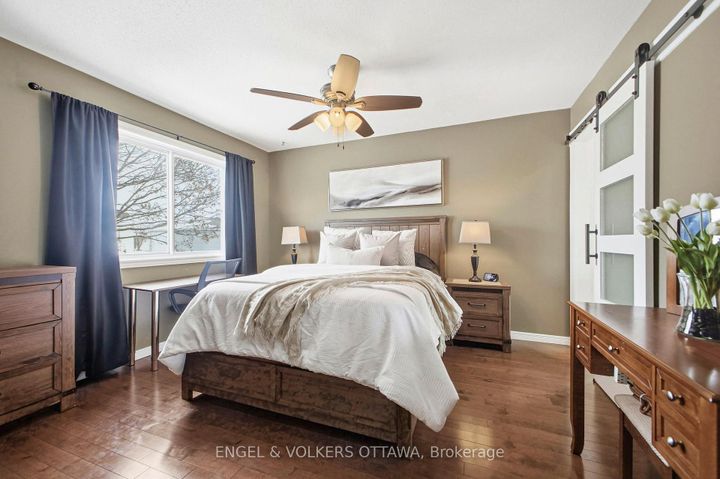 Photo 18 at 14 Gamma Court, Nepean (Heritage Park), Ottawa
