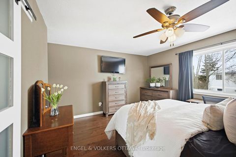 Photo 19 at 14 Gamma Court, Nepean (Heritage Park), Ottawa