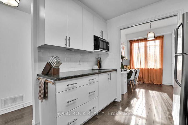 Photo 16 at G - 19 Tadley Private, Nepean (Longfields), Ottawa