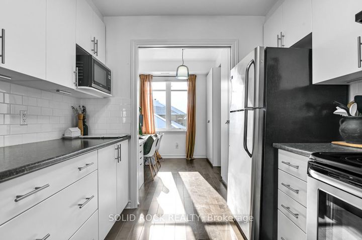 Photo 20 at G - 19 Tadley Private, Nepean (Longfields), Ottawa