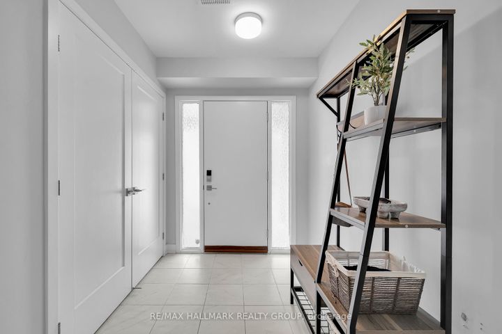 Photo 1 at 738 Chromite Private, Nepean (Heritage Park), Ottawa