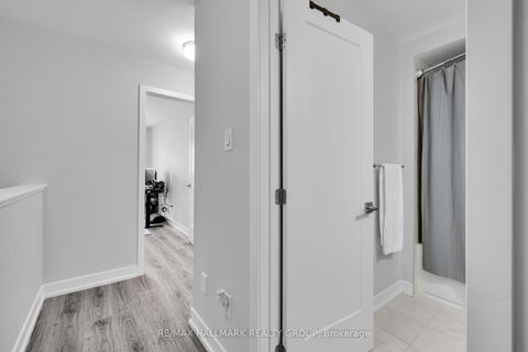 Photo 20 at 738 Chromite Private, Nepean (Heritage Park), Ottawa