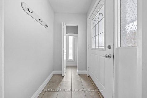 Photo 1 at 21 Turtleback Way Drive, Stittsville (South), Stittsville