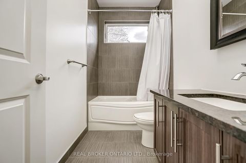 Photo 5 at 6237 Perth Street, Richmond, Stittsville