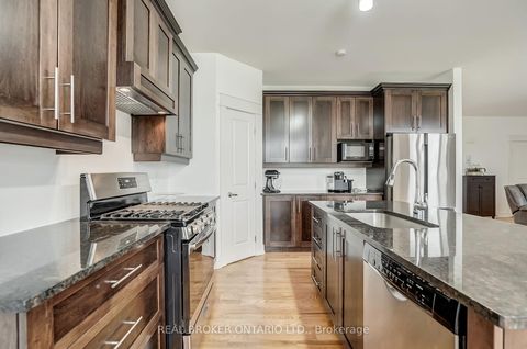 Photo 19 at 6237 Perth Street, Richmond, Stittsville