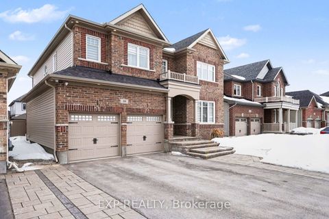 Photo 1 at 386 Andalusian Crescent, Emerald Meadows/Trailwest, Kanata