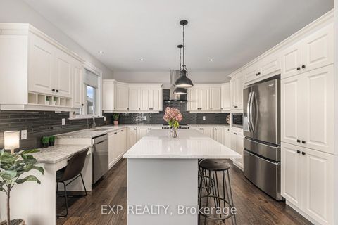 Photo 8 at 386 Andalusian Crescent, Emerald Meadows/Trailwest, Kanata