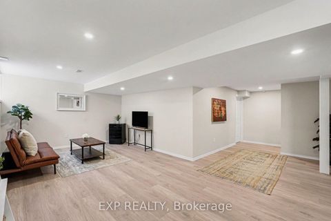 Photo 35 at 386 Andalusian Crescent, Emerald Meadows/Trailwest, Kanata