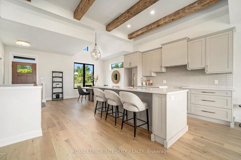 Photo 4 at 2 - 29 Whittlers Cove Lane, Rideau Lakes (North Crosby) Twp, Rideau Lakes