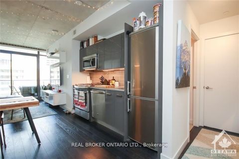 Photo 13 at 815 - 224 Lyon Street N, Ottawa Centre