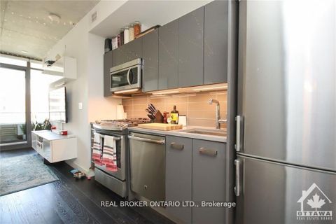 Photo 14 at 815 - 224 Lyon Street N, Ottawa Centre