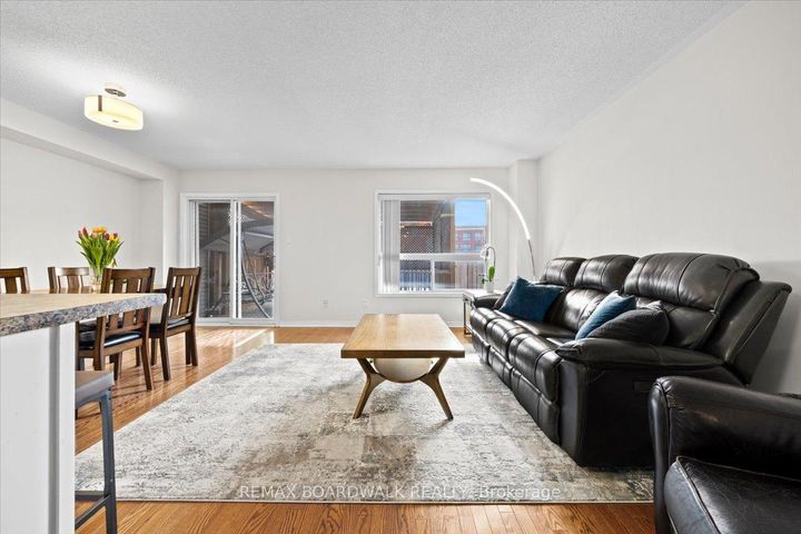 Photo 6 at 783 Cobble Hill Drive, Nepean (Cedargrove/Fraserdale), Ottawa