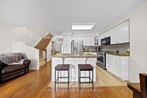 Photo 13 at 783 Cobble Hill Drive, Nepean (Cedargrove/Fraserdale), Ottawa