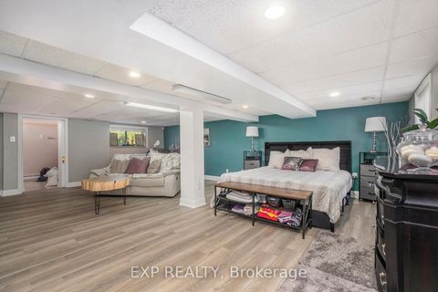 Photo 11 at 2147 Mer Bleue Road, Avalon West, Orleans