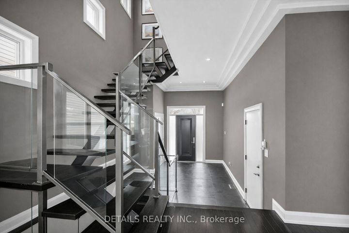 Photo 16 at 71 Eleanor Drive, Nepean (City View/Skyline/Fisher Heights/Parkwood Hills), Ottawa