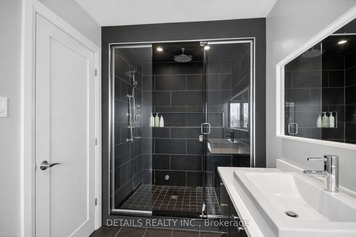 Photo 21 at 71 Eleanor Drive, Nepean (City View/Skyline/Fisher Heights/Parkwood Hills), Ottawa