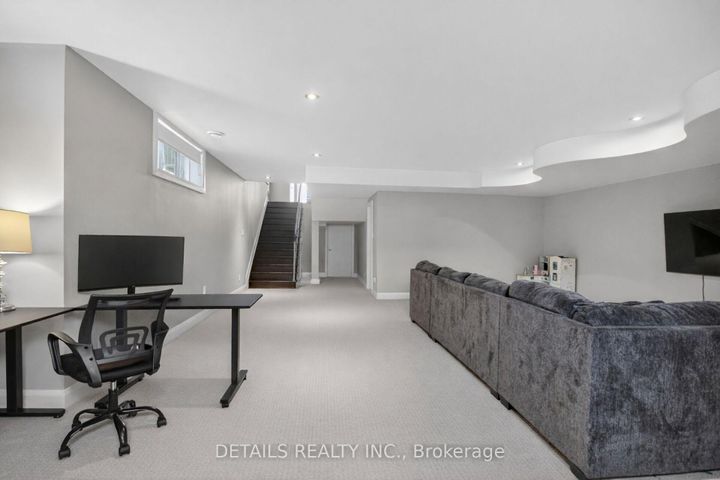 Photo 28 at 71 Eleanor Drive, Nepean (City View/Skyline/Fisher Heights/Parkwood Hills), Ottawa