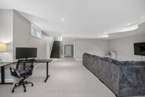 Photo 28 at 71 Eleanor Drive, Nepean (City View/Skyline/Fisher Heights/Parkwood Hills), Ottawa