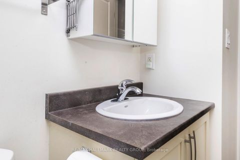 Photo 13 at 309 - 141 Potts Private, Notting Hill/Summerside, Orleans