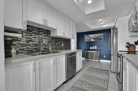 Photo 10 at 66 Hummingbird Crescent, Nepean (Cedargrove/Fraserdale), Ottawa