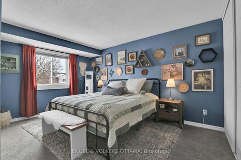 Photo 17 at 66 Hummingbird Crescent, Nepean (Cedargrove/Fraserdale), Ottawa