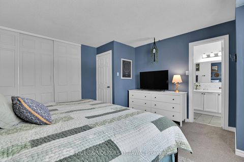 Photo 18 at 66 Hummingbird Crescent, Nepean (Cedargrove/Fraserdale), Ottawa