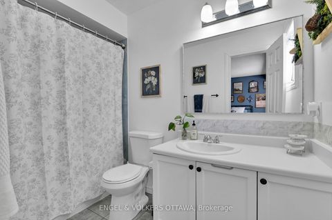 Photo 19 at 66 Hummingbird Crescent, Nepean (Cedargrove/Fraserdale), Ottawa