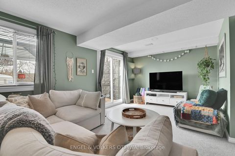 Photo 26 at 66 Hummingbird Crescent, Nepean (Cedargrove/Fraserdale), Ottawa