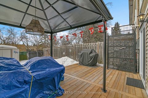 Photo 32 at 66 Hummingbird Crescent, Nepean (Cedargrove/Fraserdale), Ottawa