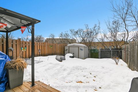 Photo 34 at 66 Hummingbird Crescent, Nepean (Cedargrove/Fraserdale), Ottawa